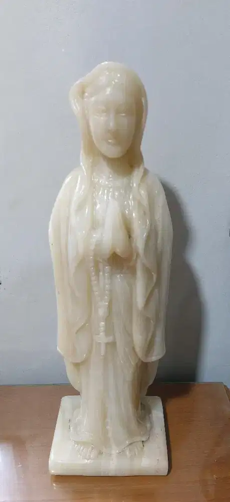 Patung Bunda Maria ( Marmer )
