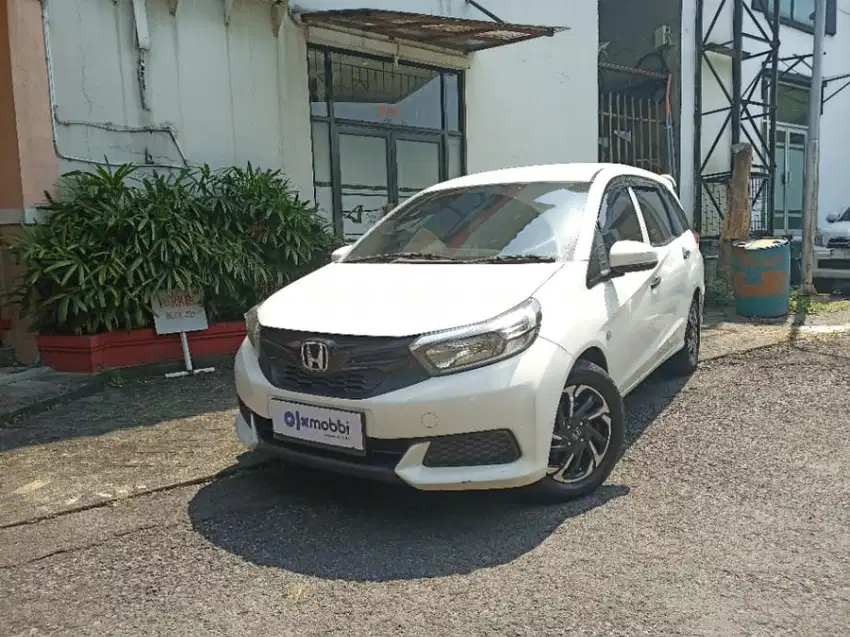 Like New - HONDA MOBILIO 1.5 S BENSIN M/T 2019 PUTIH