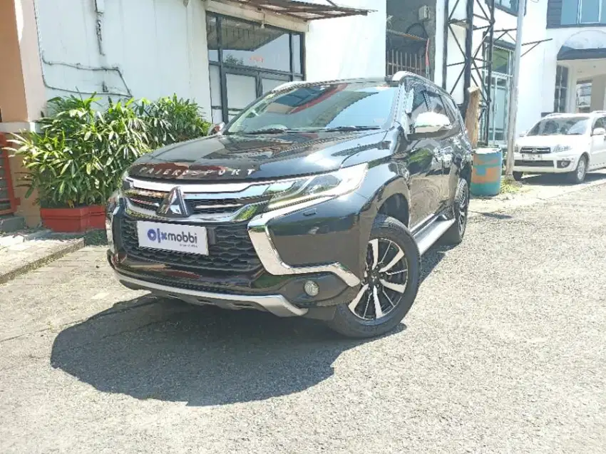 Like New - MITSUBISHI PAJERO SPORT 2.4 DAKAR 4x2 SOLAR A/T 2017 HITAM