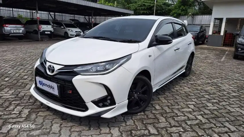 [OLXmobbi] Toyota Yaris 1.5 S GR Sport Bensin-AT 2023 Putih(AL)