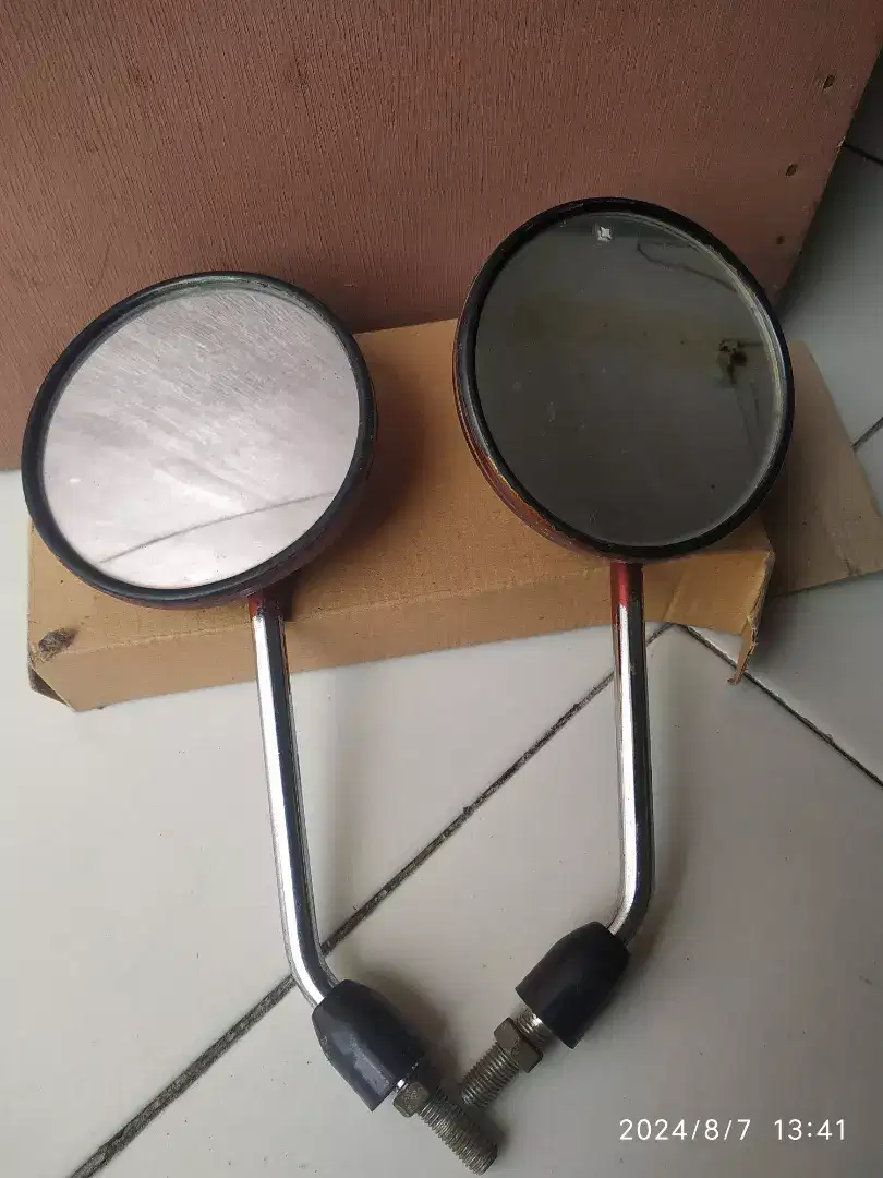 Kaca spion copotan ori scoopy