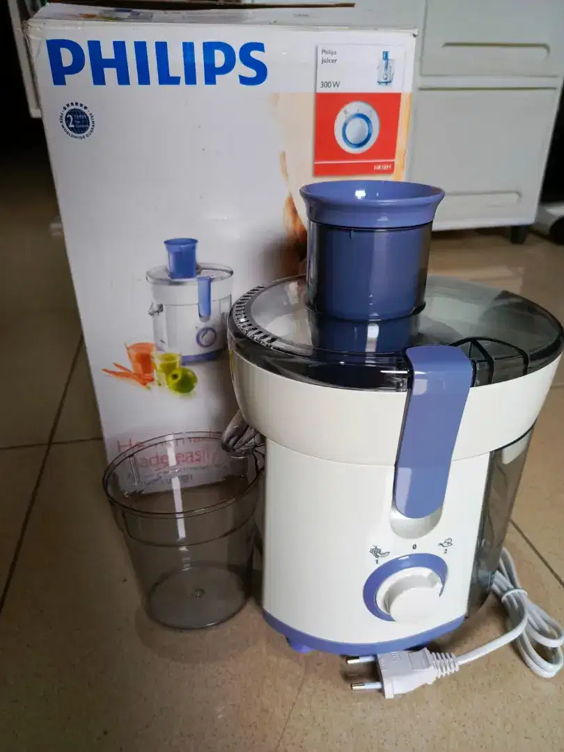 Juicer Philips HR1811