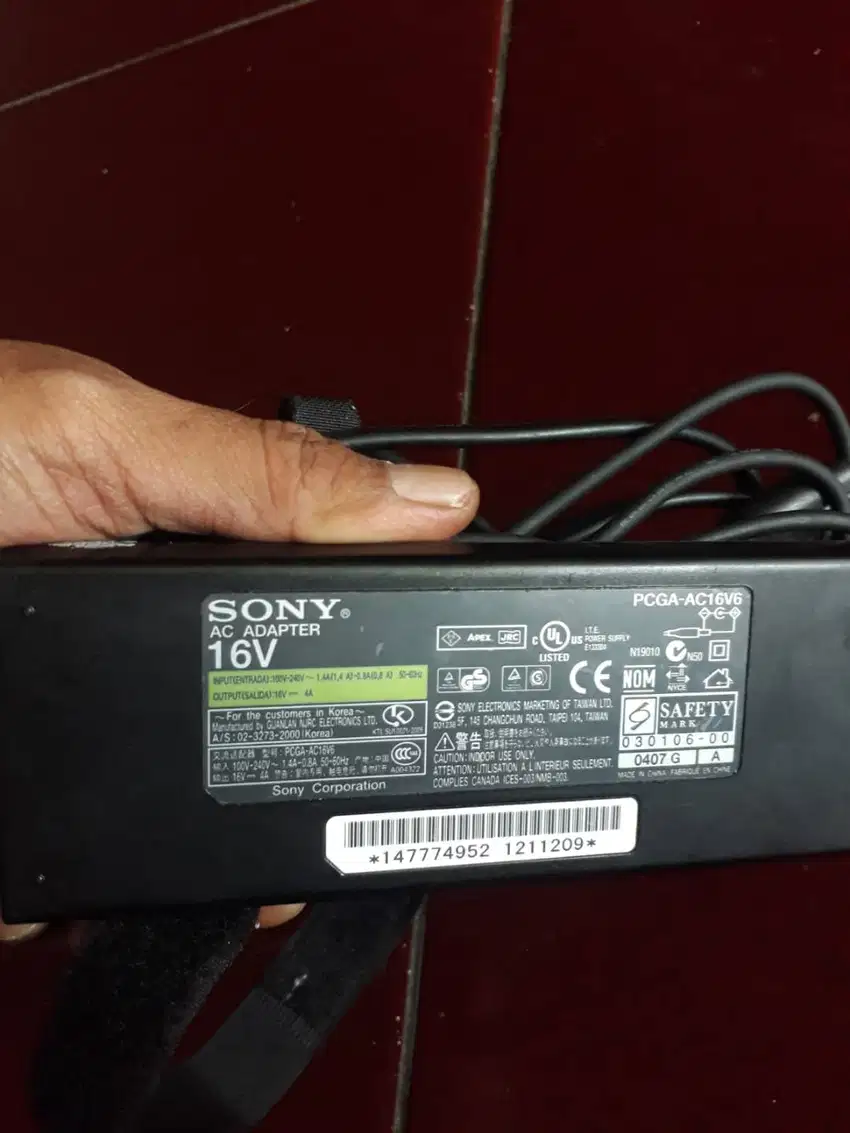 charger laptop Sony 16v 4a PCG 6B1L AC Adapter