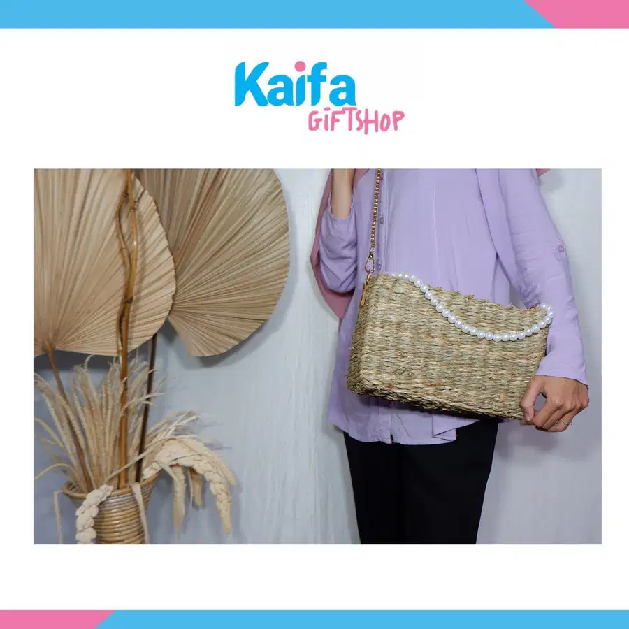 Tas Selempang (Sling Bag) Anyam Mendong dengan manik-manik