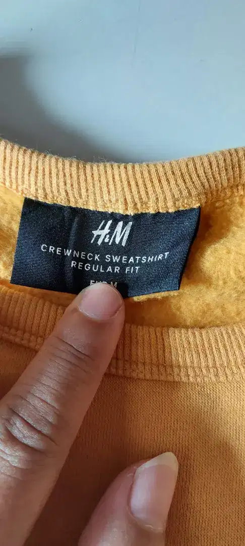 Crewneck keren brand H&M