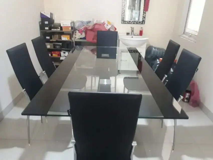 Meja Makan Satu Set