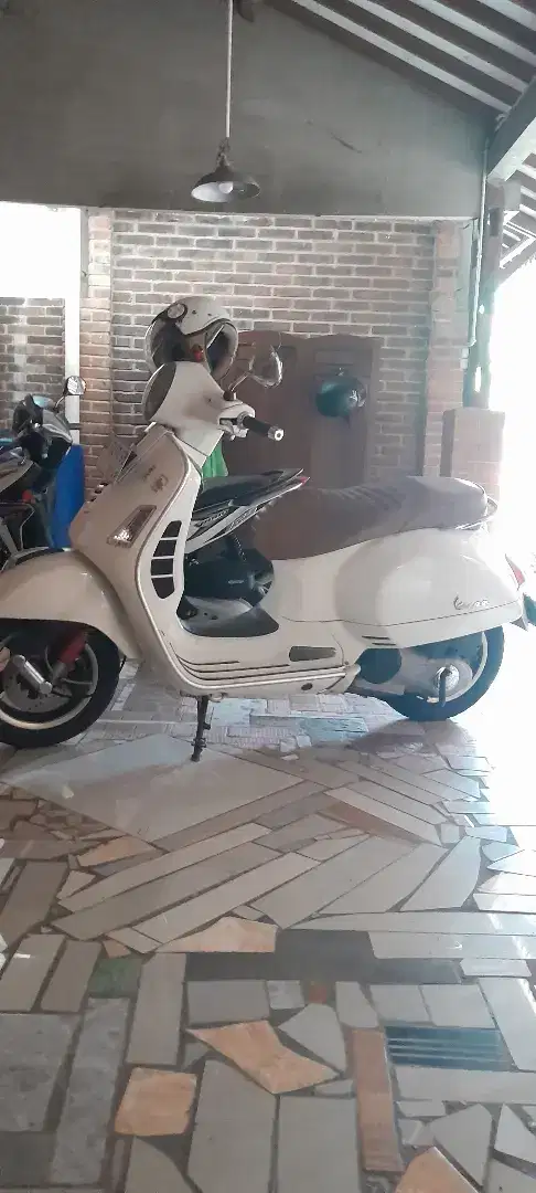 Vespa matik Gts 155 tahun 2014