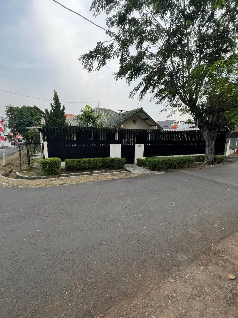 Komplek joglo Hankam jakarta barat 340 meter
