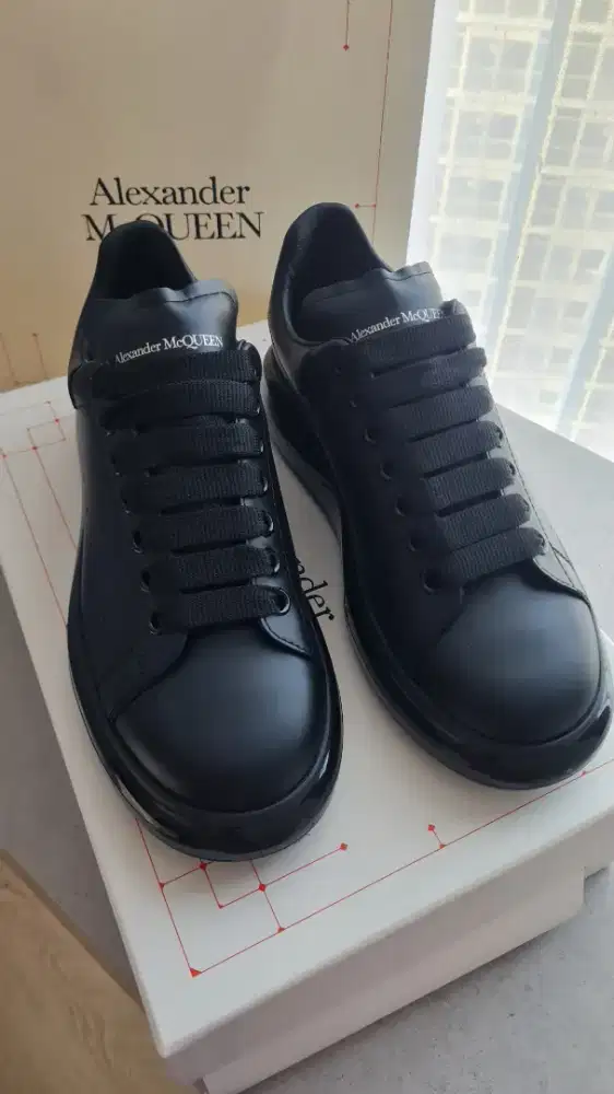 alexander mcqueen sneakers oversized sepatu original