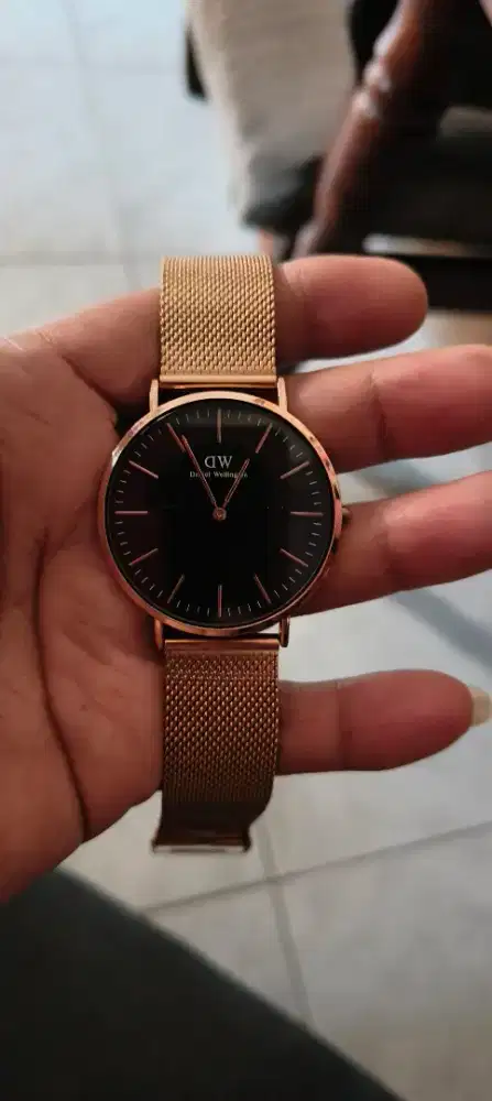 Di jual Jam tangan DW