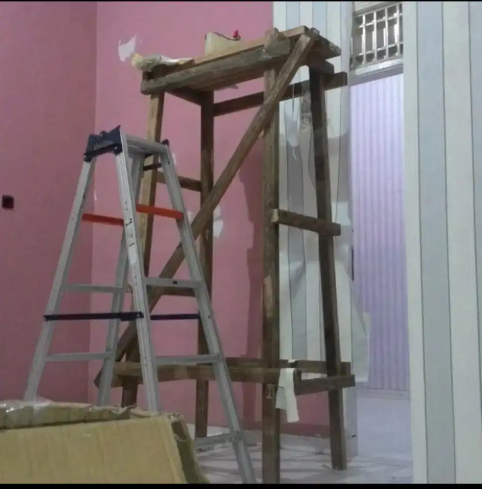 Tukang pasang wallpaper wallsticker