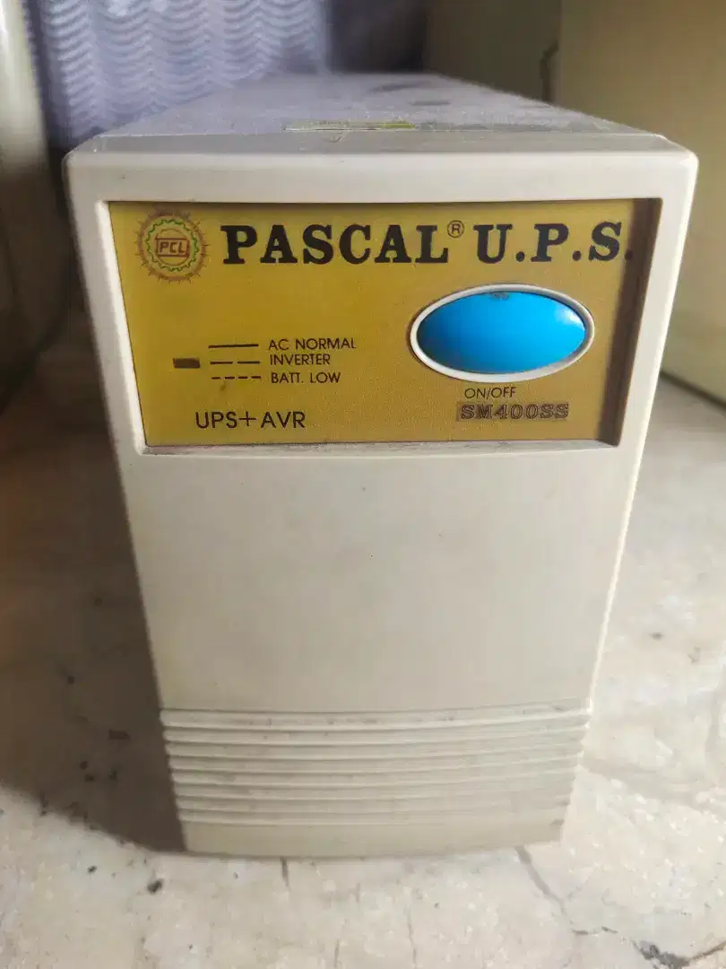 UPS + AVR merk PASCAL