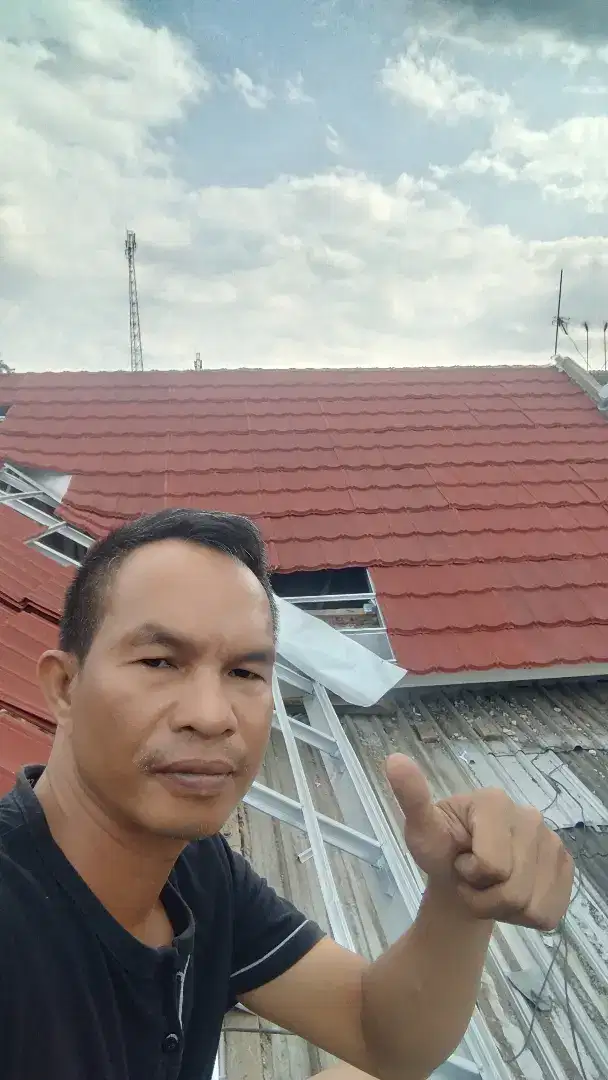 Baja ringan material dan pemasangan