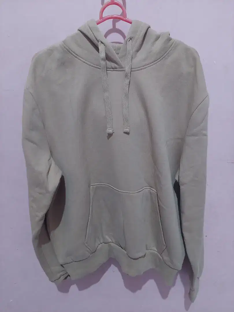 Sweater Hoodie Polos Cream H&M Divided