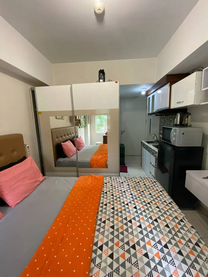 Apt Springlake, Summarecon Bekasi. Studio. Full Funished. View Pool.