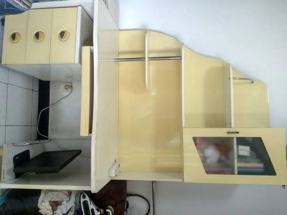 Obral Lemari set meja kerja Cat duco oven Taiwan
