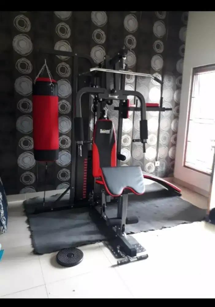 Alat fitness home gym tiga sisi besar