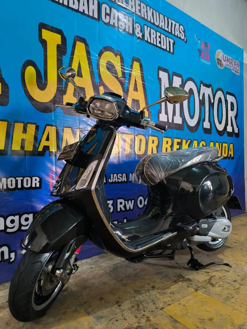 Vespa Sprint 2021 DP 15juta AJM