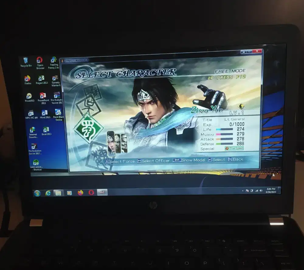 Laptop hp 14 bw502au AMD. A6 ram 4GB internal 500GB