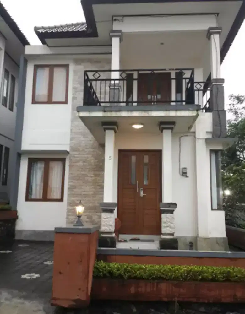 DIJUAL/DISEWAKAN  RUMAH VILLA CLV BEDUGUL