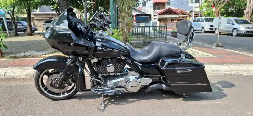 HD RG HITAM 2012