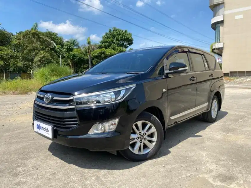 Toyota Kijang Innova 2.0 G Bensin-AT 2017 Hitam SVN