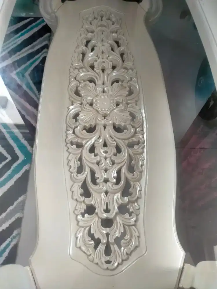 NEGO SAMPAI DEAL Meja Kondisi Like New