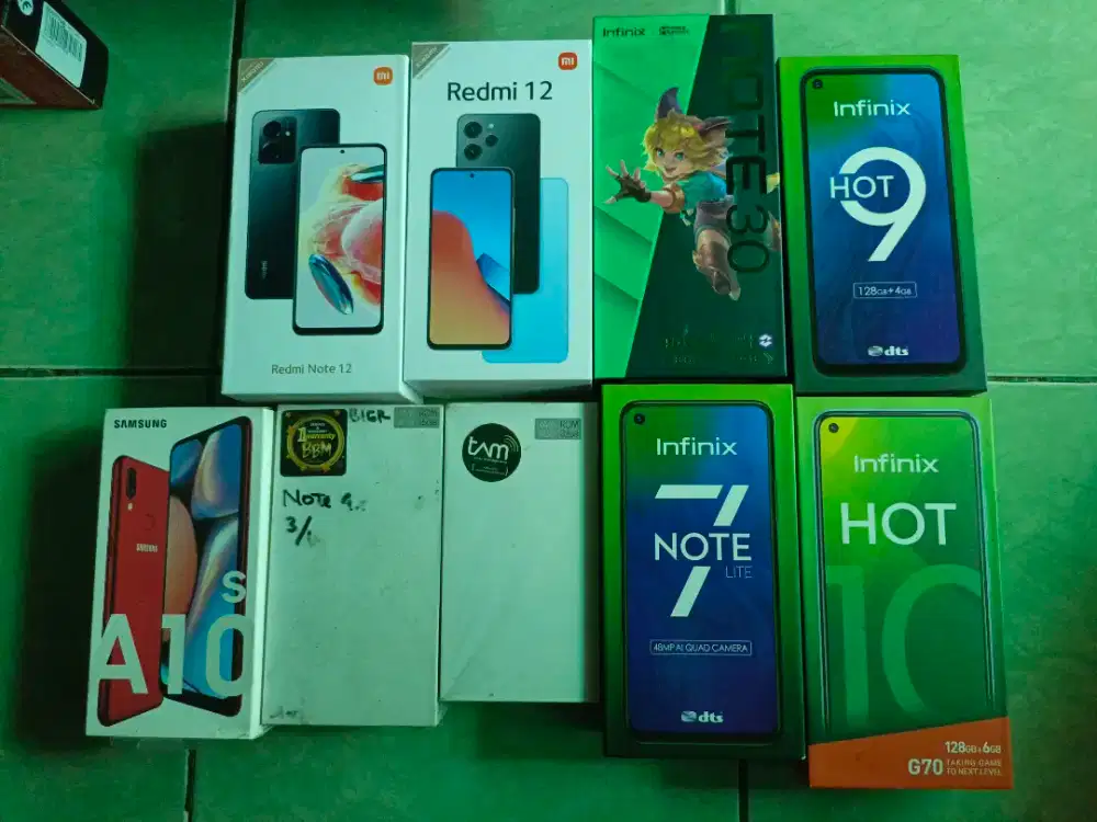 Hanya Box HP Second + kartu garansi & jarumnya