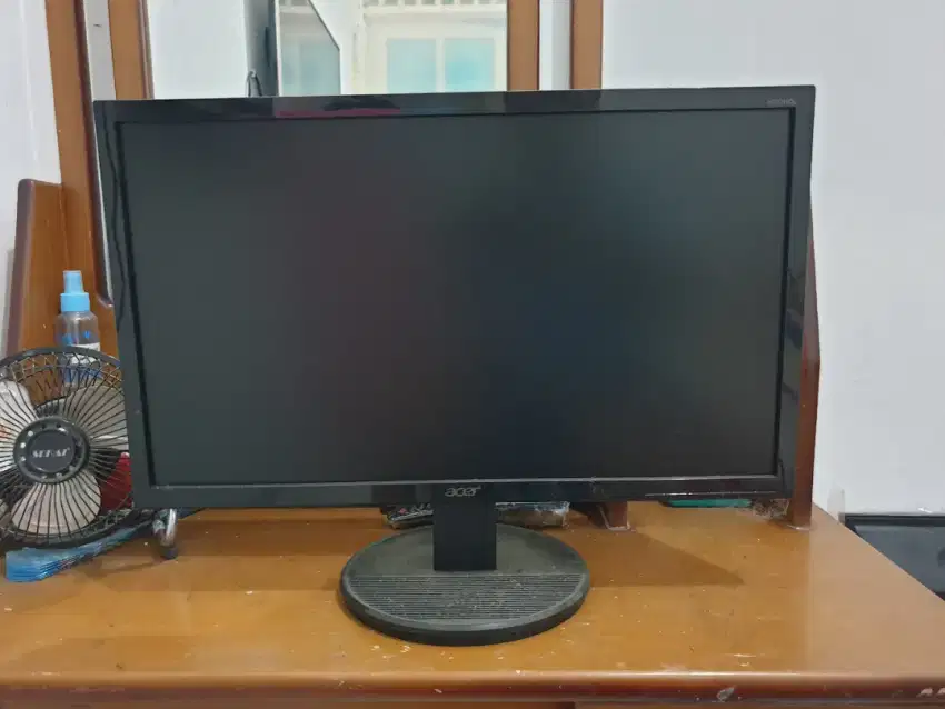 Monitor PC Acer 22 inch tipe K222HQL