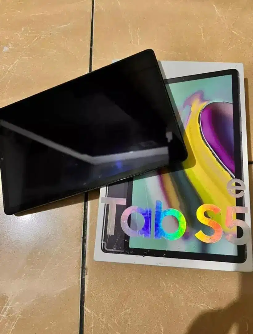 Samsung tab s5e