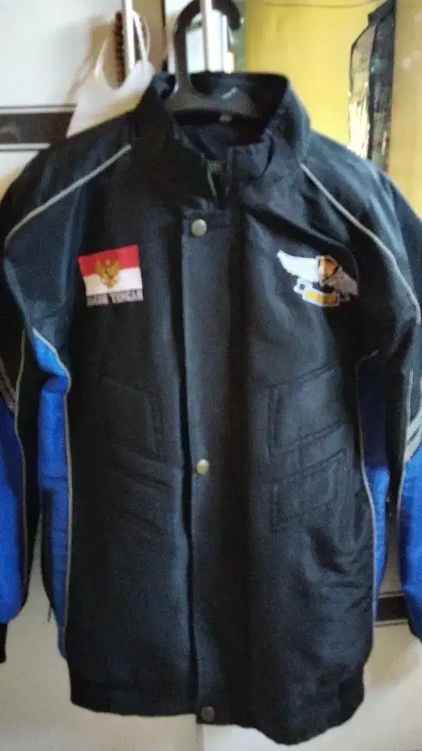 Jaket nya Borongin