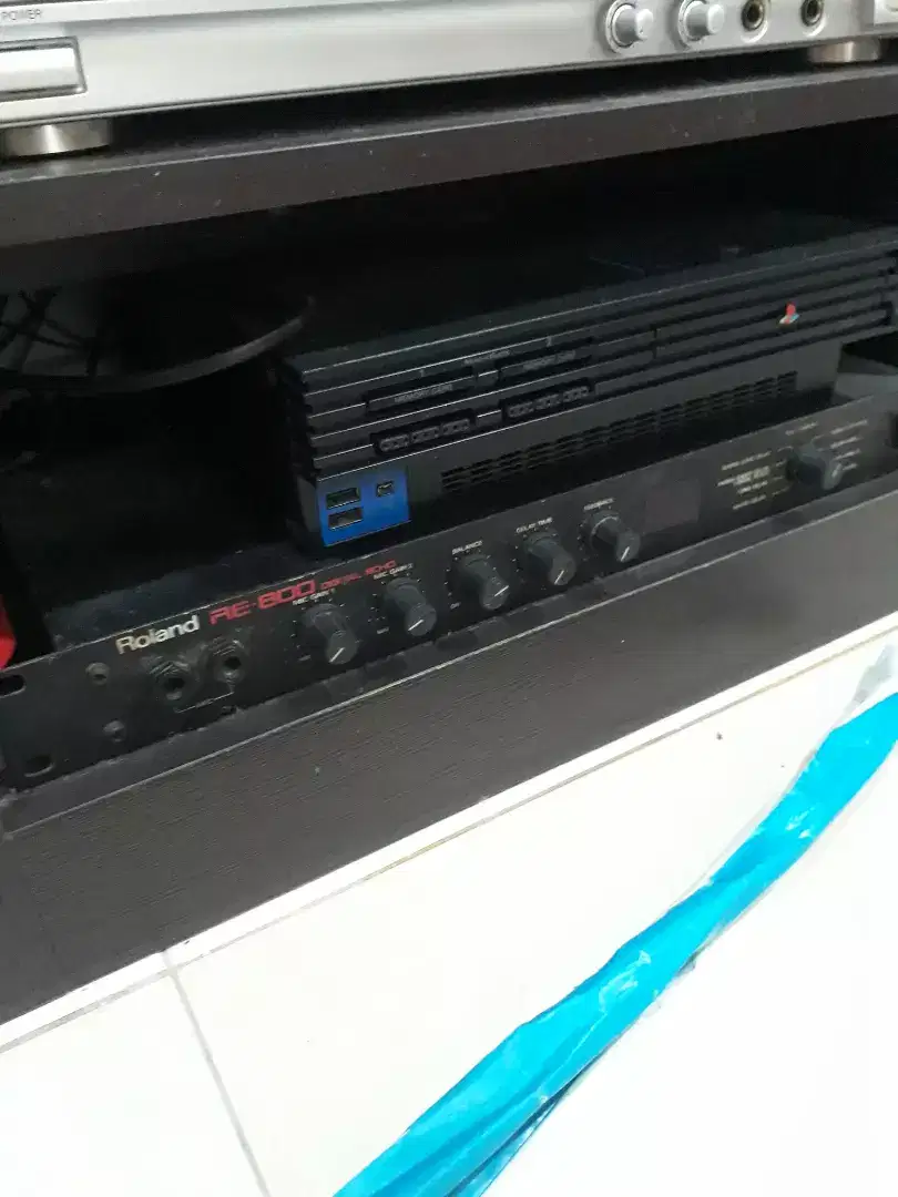 Roland digital echo RE-800