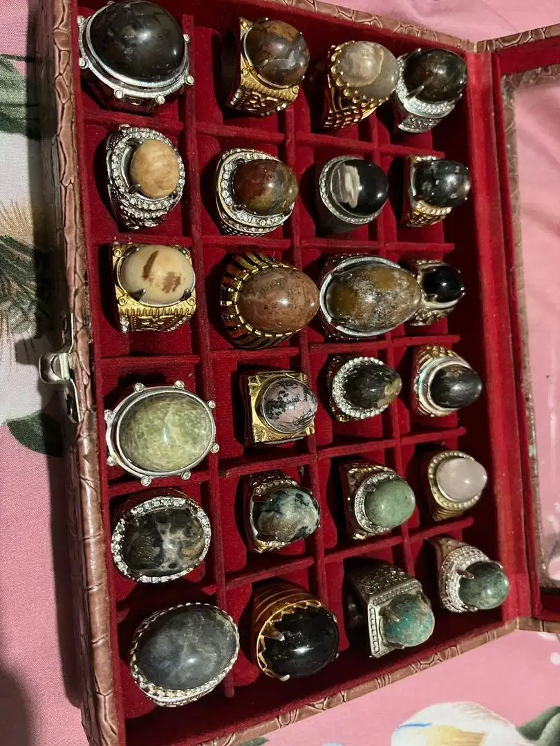 Jual cincin dan batu