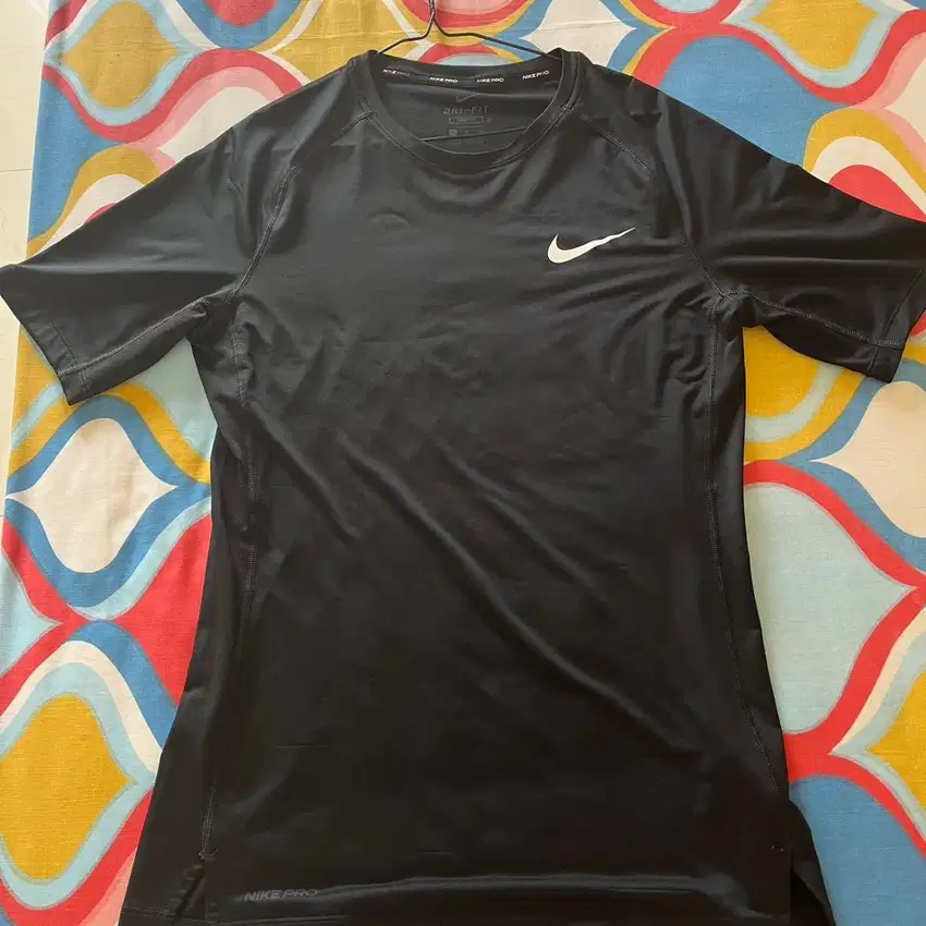 Nike PRO dri fit original like new baju lari