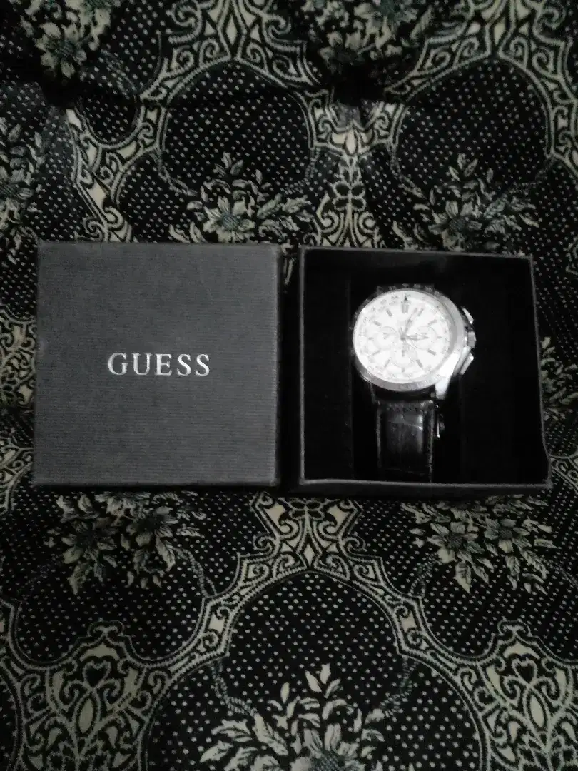 Jam tangan Guess original