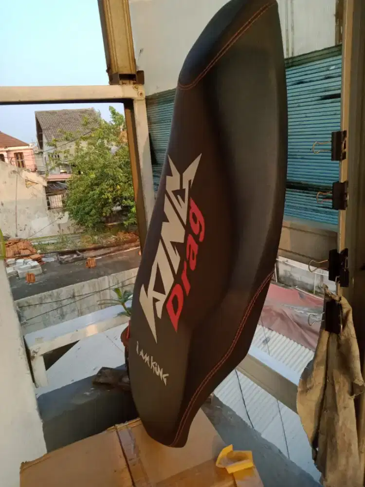 Dijual jok motor nmax old