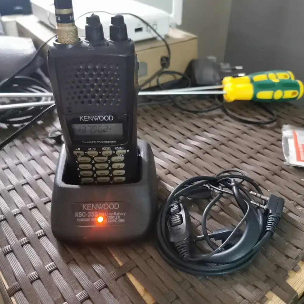 HT Kenwood TH-K20A Original