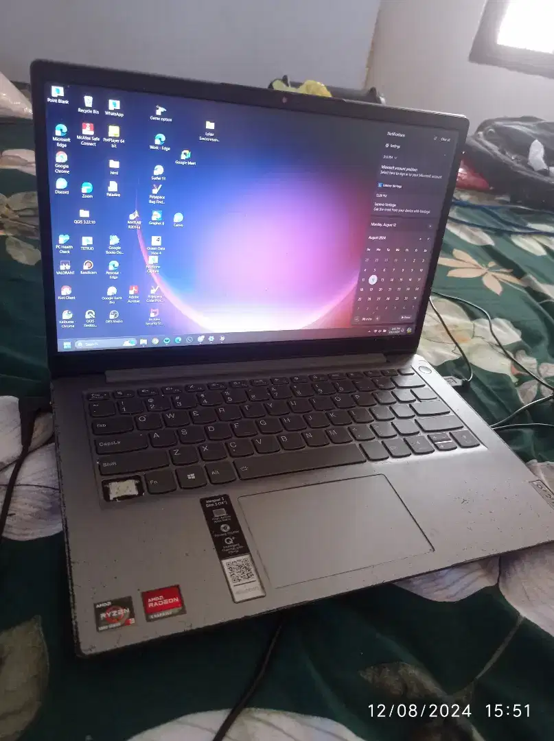 Lenovo Laptop - TEEQ8JBS