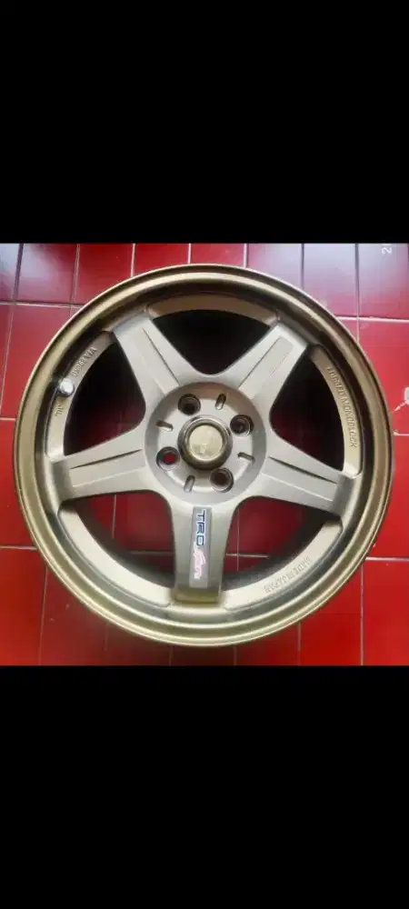 Velg TRD T3 Bronze 16 Inch et belang mulus banget