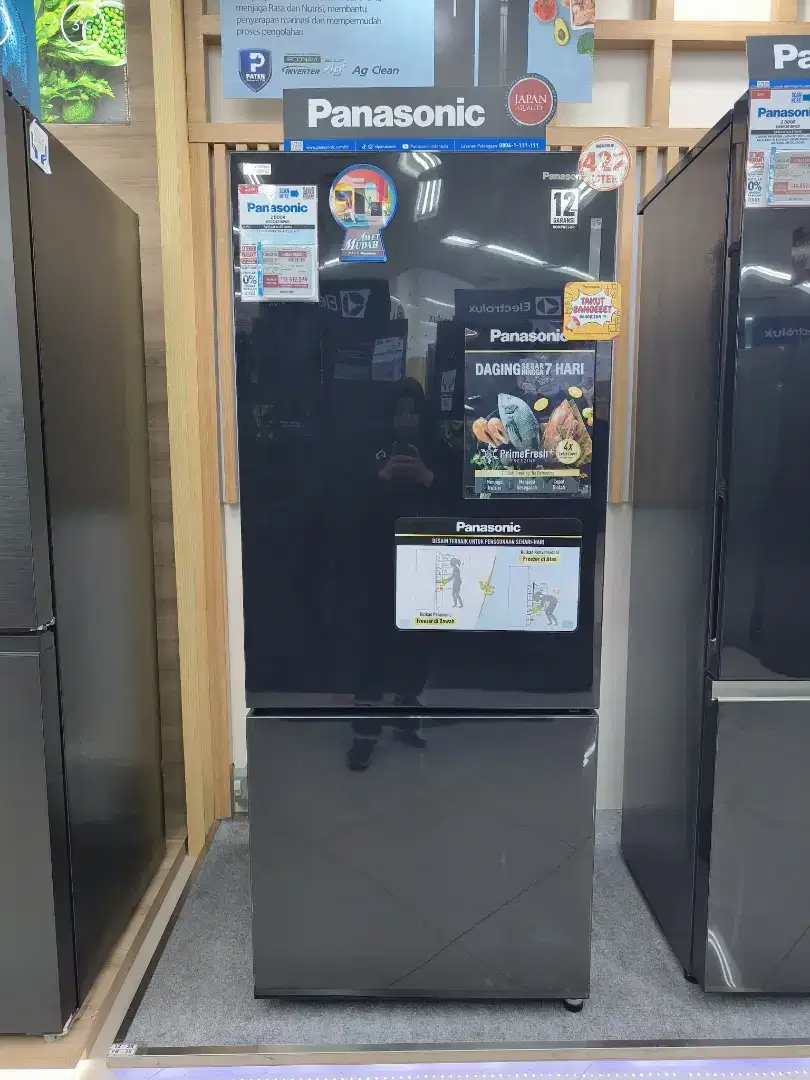 SEGAMPANG ITU Beli kulkas Panasonic 2 Door NRBX421BPKD