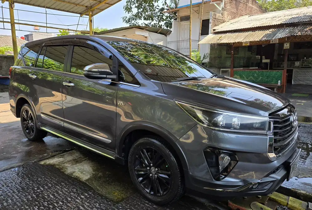 Toyota Kijang Innova 2017 Bensin