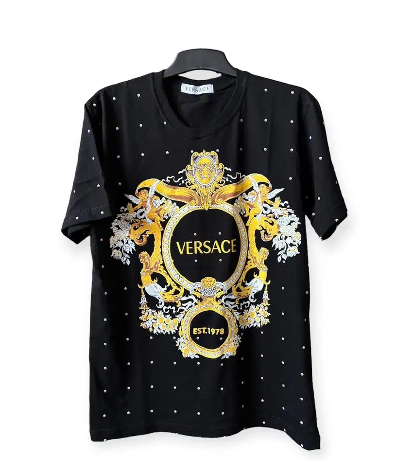 Kaos tshirt preloved bal hitam P72x L54 Versace