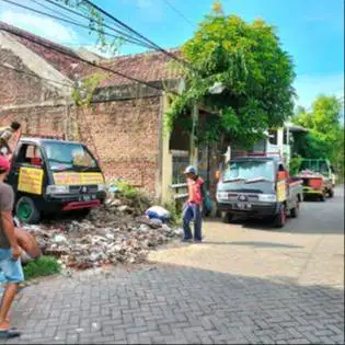ambil puing bongkaran tembok sisa proyek gragal koral tanah sampah