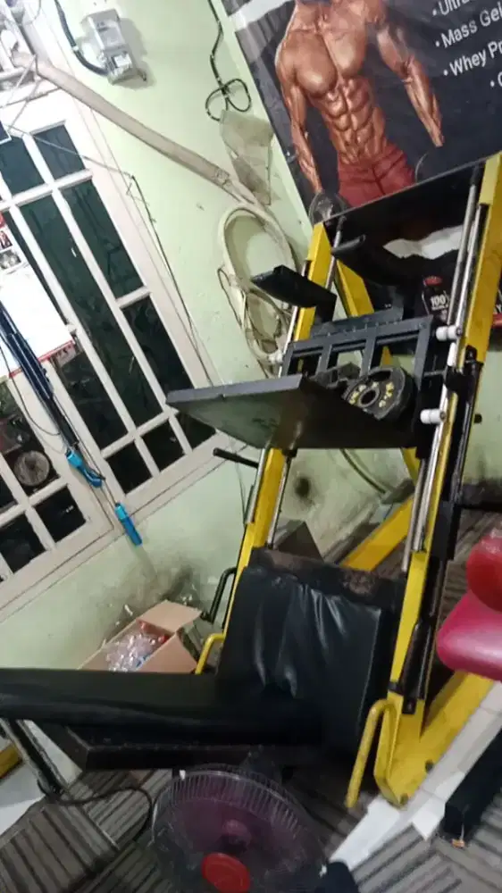 Siap open usaha gym center, alat gym komersil lengkap