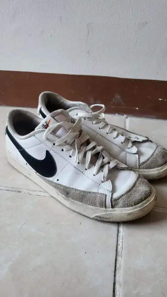 Sepatu Nike Blazer low