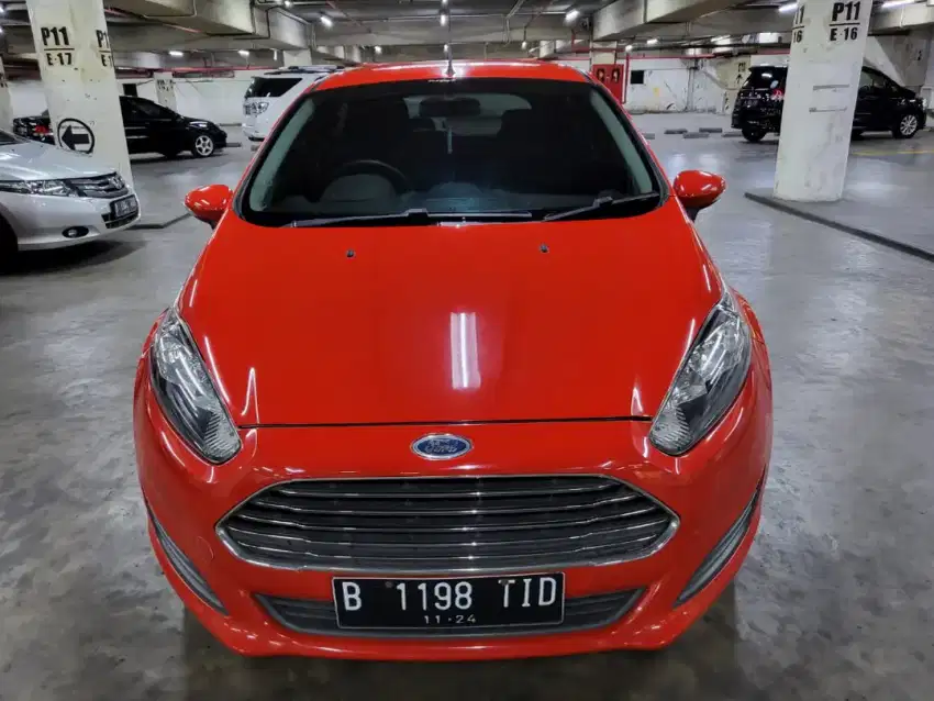 Ford Fiesta 1.5 New FaceLift 2015 FullOriginal SepertiBaru Gresss ISTW