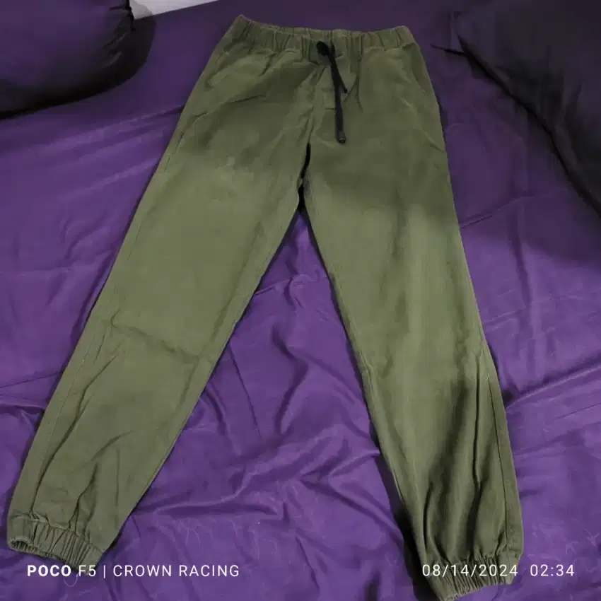 Celana Panjang Jogger Chinos
Pria Wanita Terbaru PREMIUM QUALITY