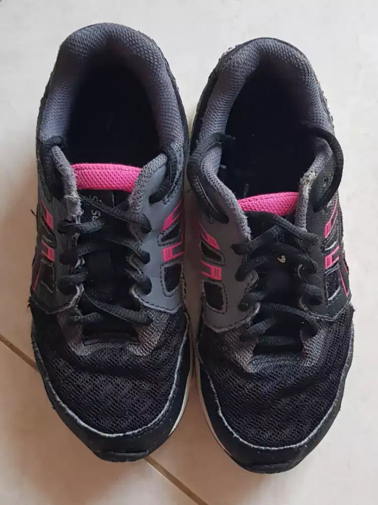 Sepatu Bekas Asics Original