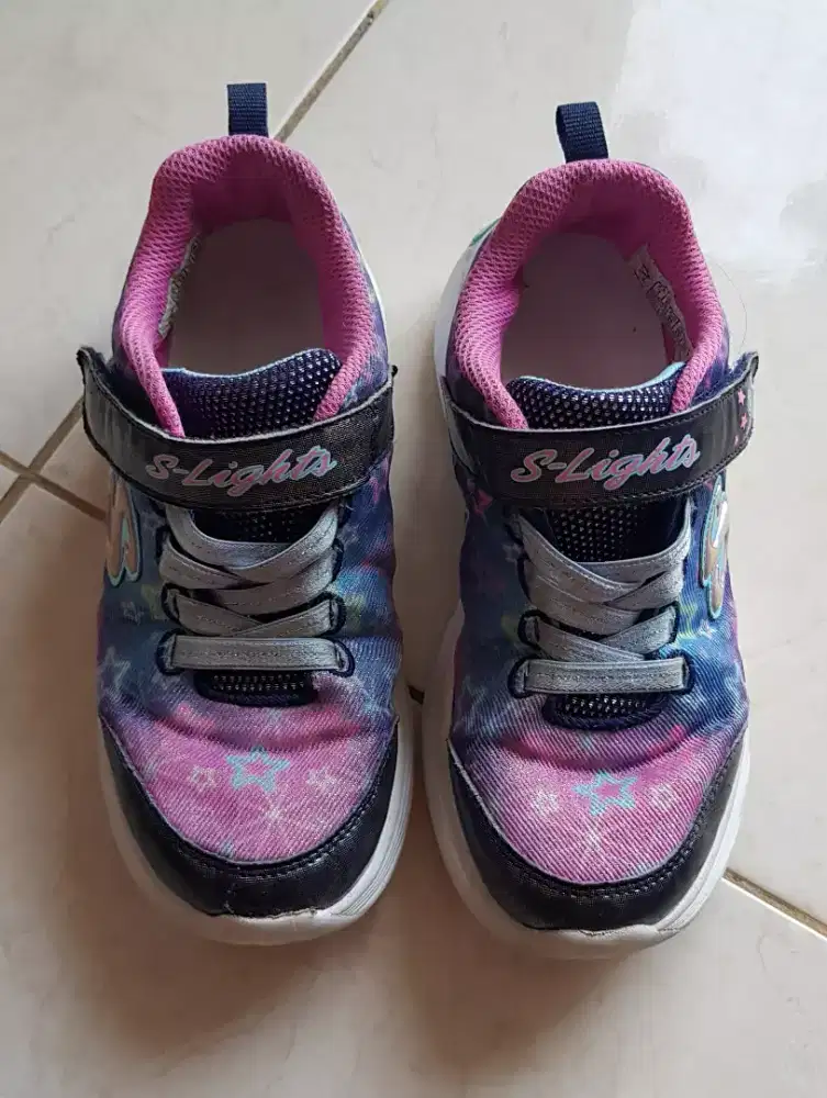 Sepatu Bekas Skechers Original
