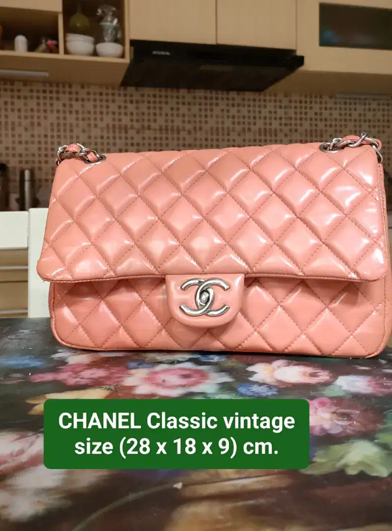 Preloved CHANEL Classic vintage